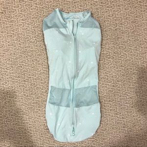 Happiest Baby sleepea 5 second swaddle